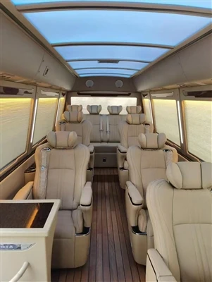 Coaster putnički automobil Poslovni automobil Modificirano zrakoplovno sjedište Sofa krevet drven...